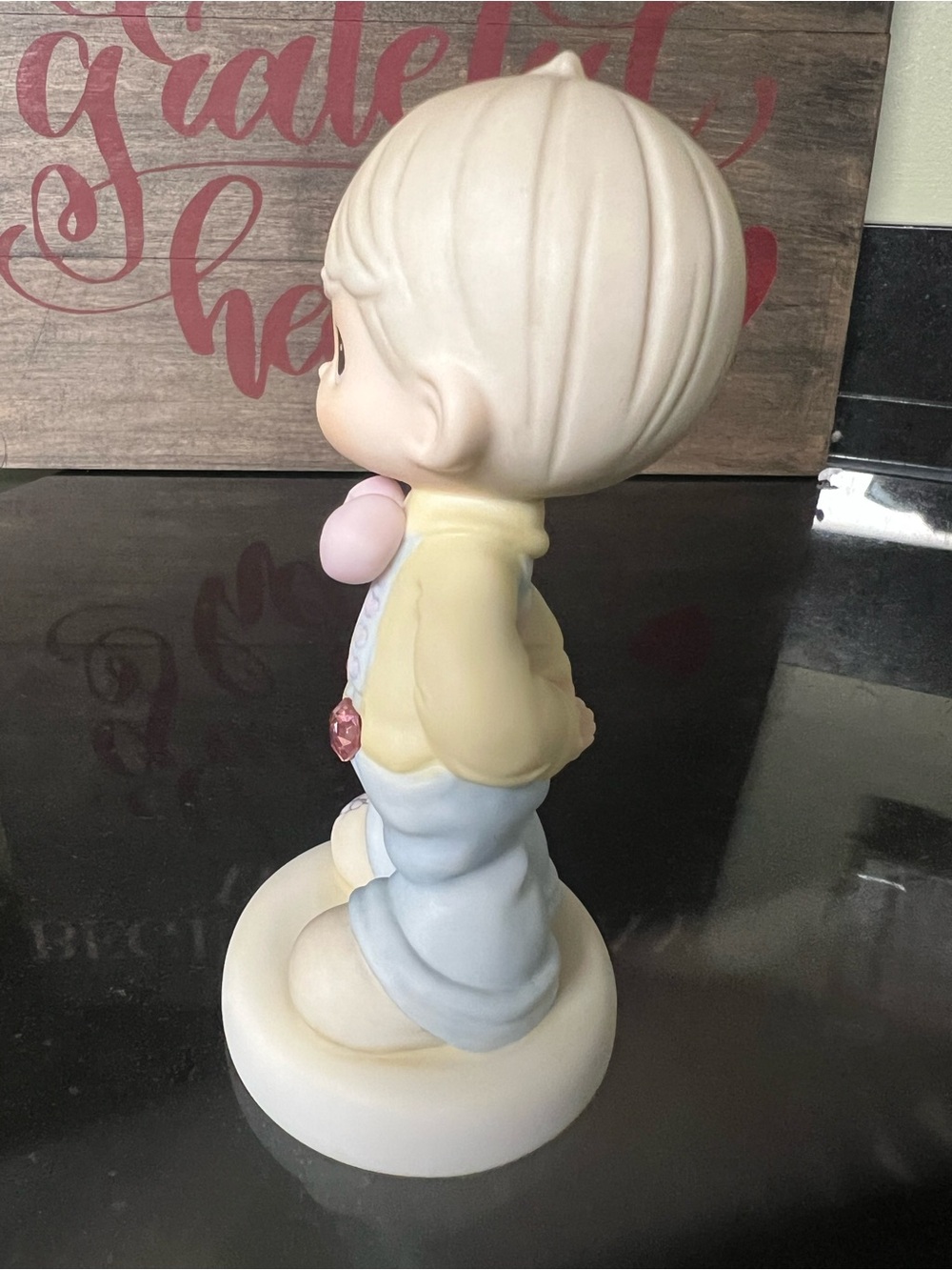 Precious Moments Figurine "I'm Completely Suspended With Love" #526096 Boy Heart - Picture 4 of 6